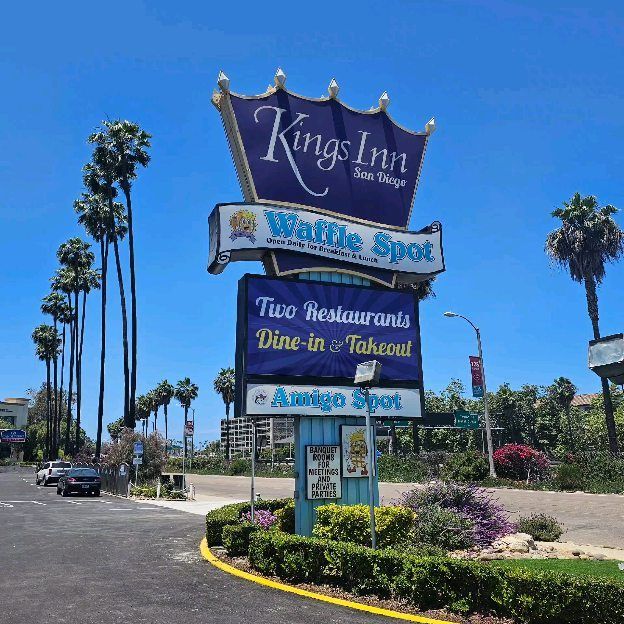 Kids Free San Diego — Kings Inn San Diego™